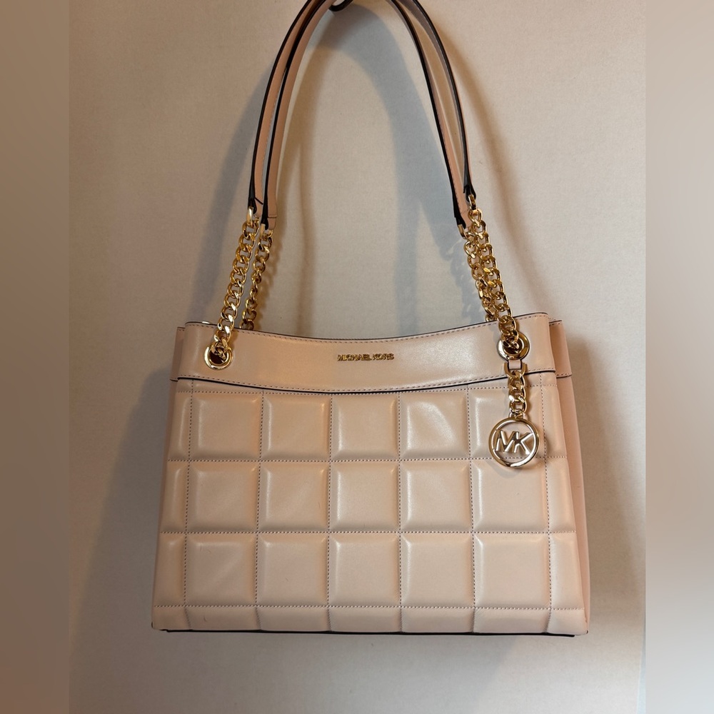 Michael Kors Susan Quilted Tote Bag - Soft Pink